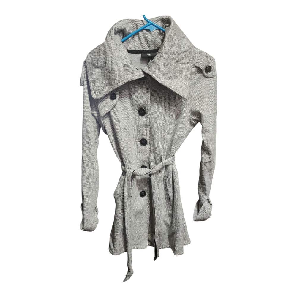 IZ Byer woman's Gray  peacoat size M